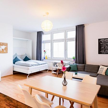Helle Wohnung In Top-Lage, Hasselbachplatz - Altstadt, W-Lan, 4 Schlafplaetze Magdeburg Dış mekan fotoğraf