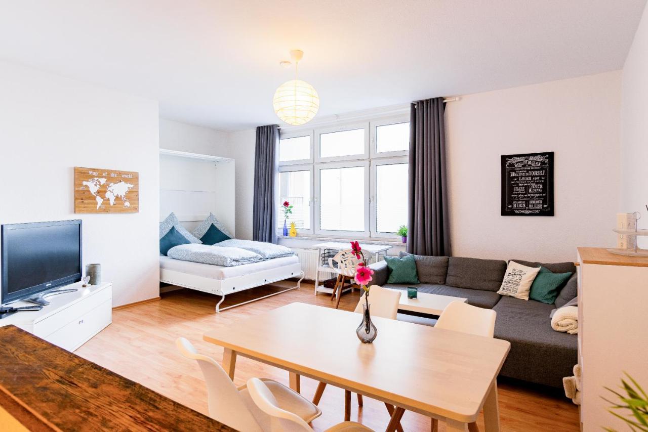 Helle Wohnung In Top-Lage, Hasselbachplatz - Altstadt, W-Lan, 4 Schlafplaetze Magdeburg Dış mekan fotoğraf