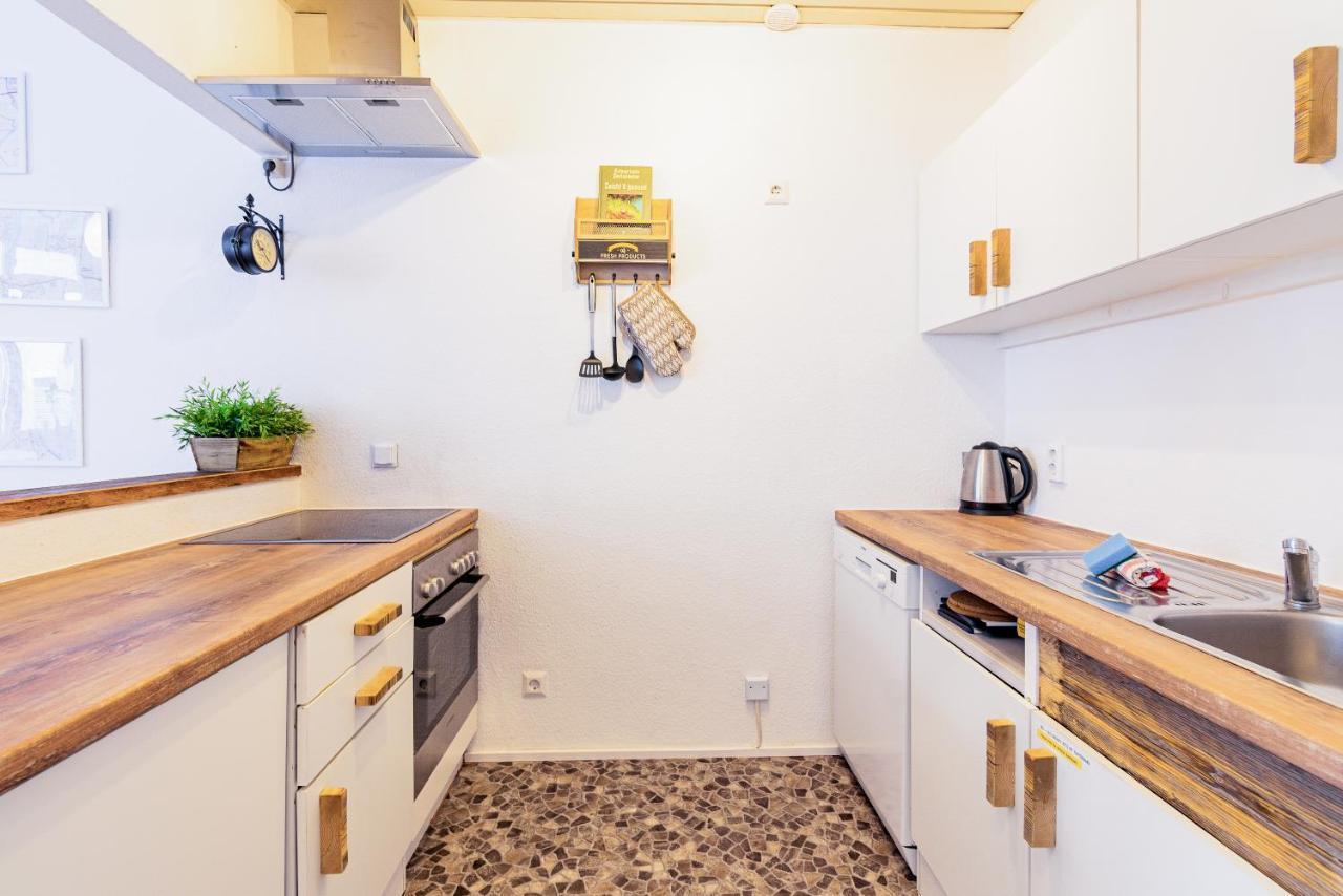 Helle Wohnung In Top-Lage, Hasselbachplatz - Altstadt, W-Lan, 4 Schlafplaetze Magdeburg Dış mekan fotoğraf